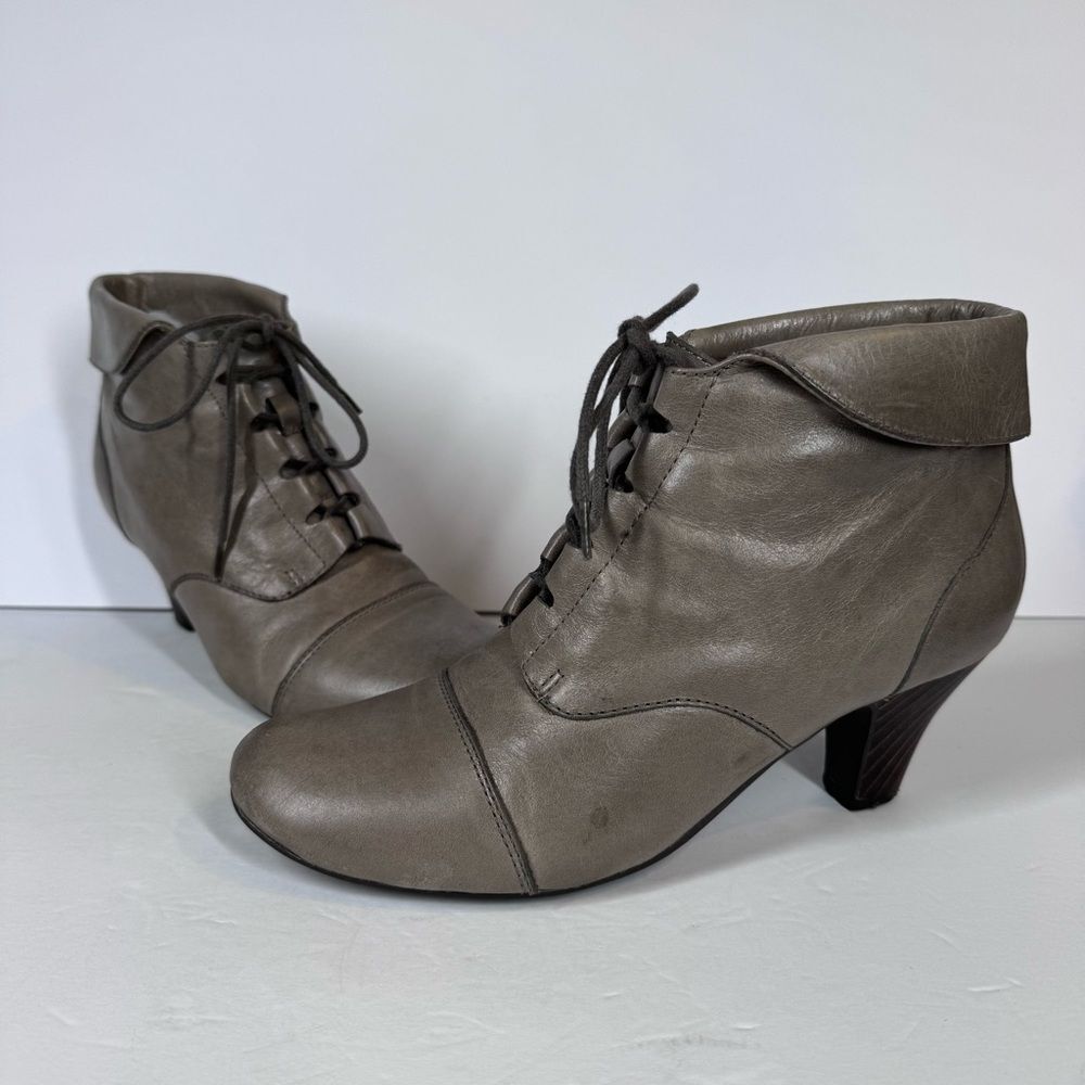 Jeffrey Campbell Bedford Ankle Bootie Gray Leather Womenβs Size 8